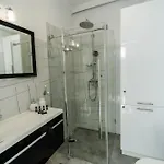 Sunny With Parking, Jacuzzi, Sauna & Balcony With Mountain View By Renters * Szczyrk