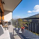 Sunny With Parking, Jacuzzi, Sauna & Balcony With Mountain View By Renters * Szczyrk