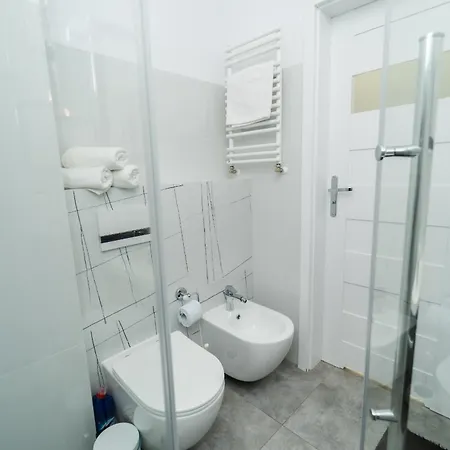 Apartment Sunny With Parking & Balcony With Mountain View By Renters Szczyrk