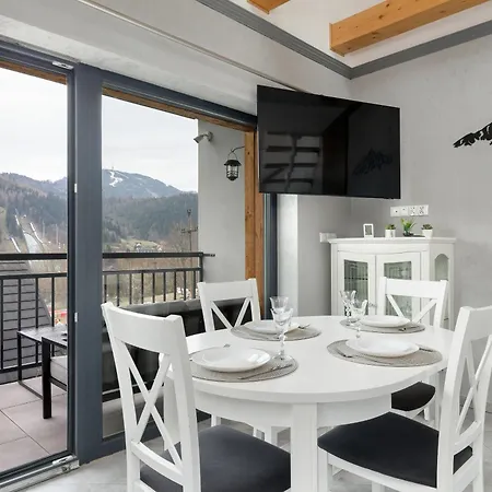 Sunny With Parking, Jacuzzi, Sauna & Balcony With Mountain View By Renters *