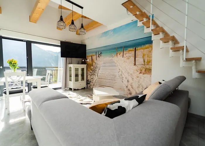 Sunny With Parking & Balcony With Mountain View By Renters * Szczyrk