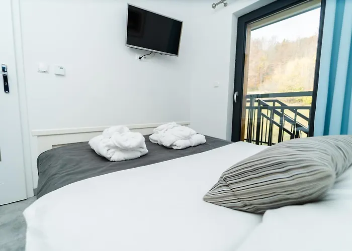 Apartment Sunny With Parking & Balcony With Mountain View By Renters Szczyrk